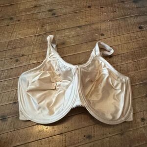 Wacoal retro chic full figure satiny 34H nude sexy bra